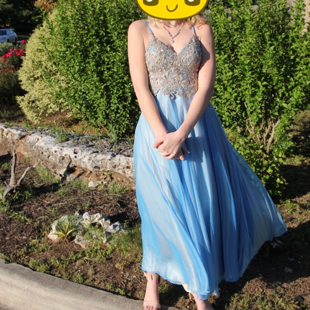 Camille La Vie prom dress